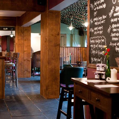 Oak Inn Upton Snodsbury Luaran gambar