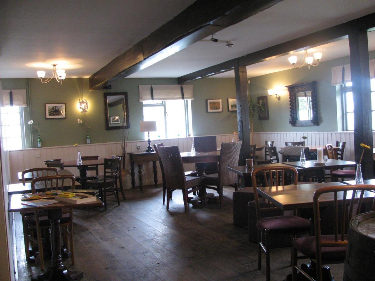 Oak Inn Upton Snodsbury Luaran gambar